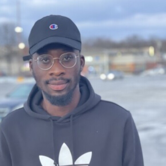 Profile picture of Emmanuel