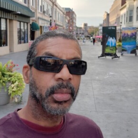 Profile picture of Vincent