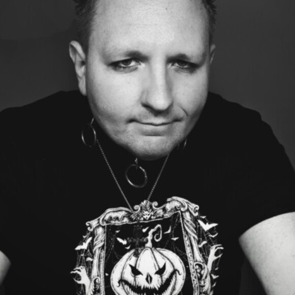 Profile picture of Chris