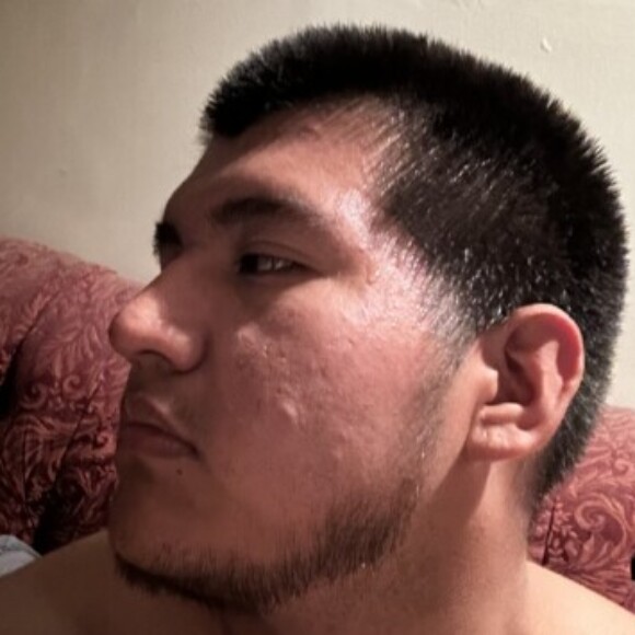 Profile picture of leonaxis