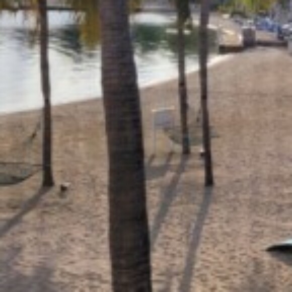 Profile picture of 1bbbb