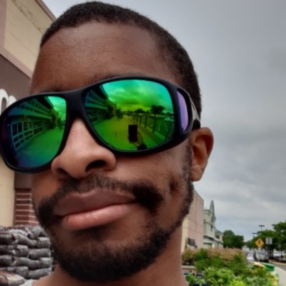 Profile picture of NaughtyV87