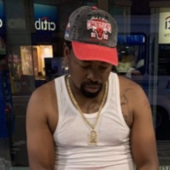 Profile picture of Daniel