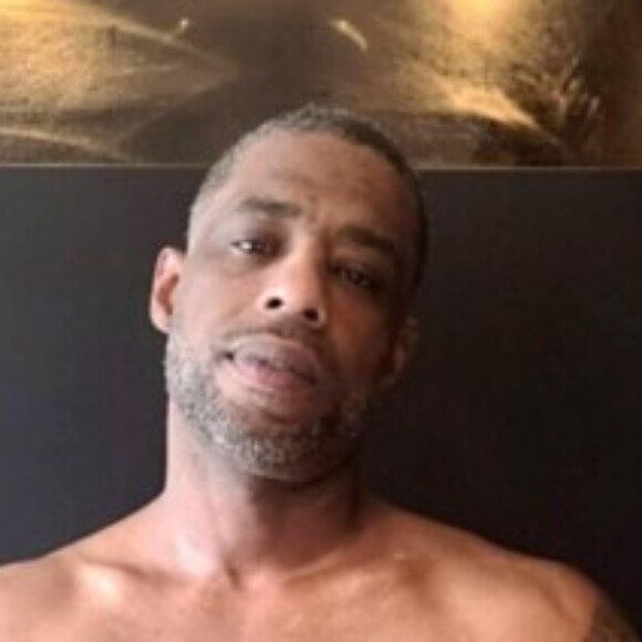 Profile picture of sal