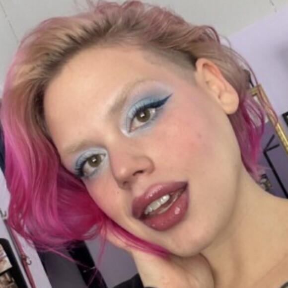 Profile picture of mia_darkside