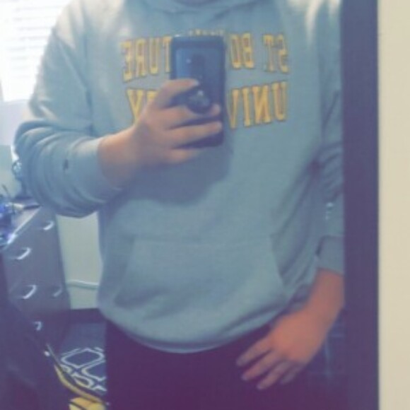 Profile picture of J