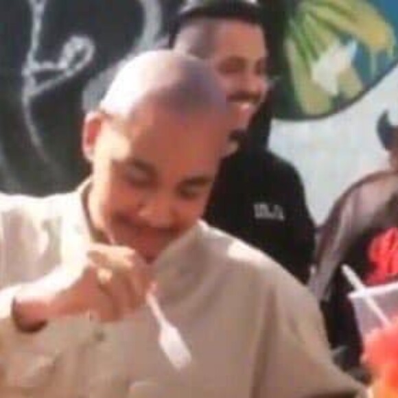 Profile picture of Mr.e