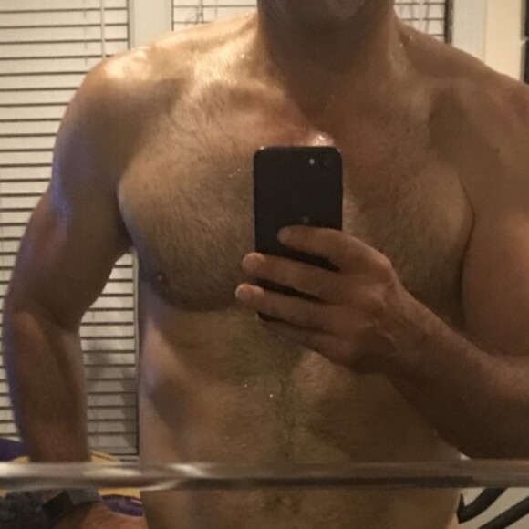 Profile picture of Jrockbone69