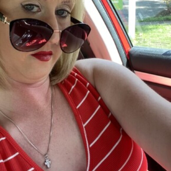 Profile picture of Becky