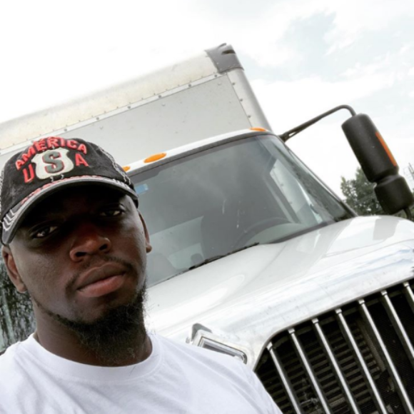 Profile picture of desmoney30gmail-com
