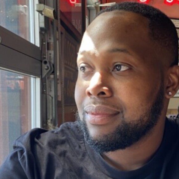 Profile picture of Evan