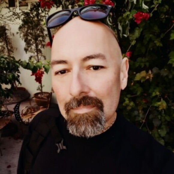 Profile picture of chris