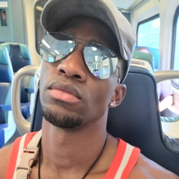 Profile picture of Longblakthunder