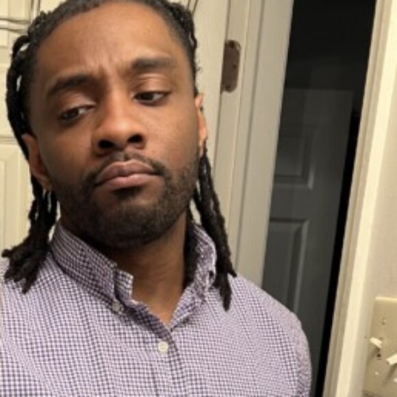 Profile picture of Zaleer_Ivory