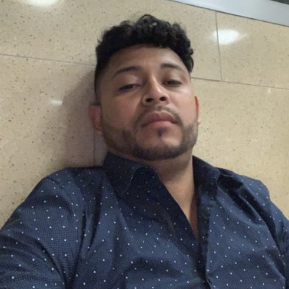 Profile picture of Carlos