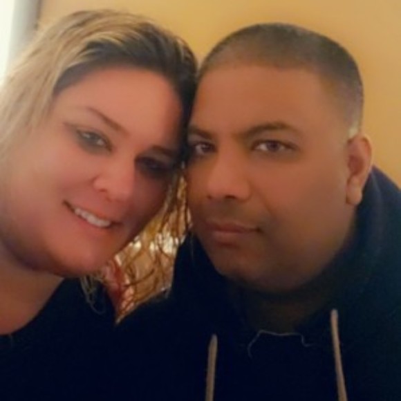 Profile picture of Friskypareja