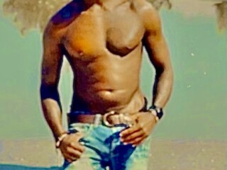 27D15D57-EDD0-44EB-88F8-ADF2A80085E9