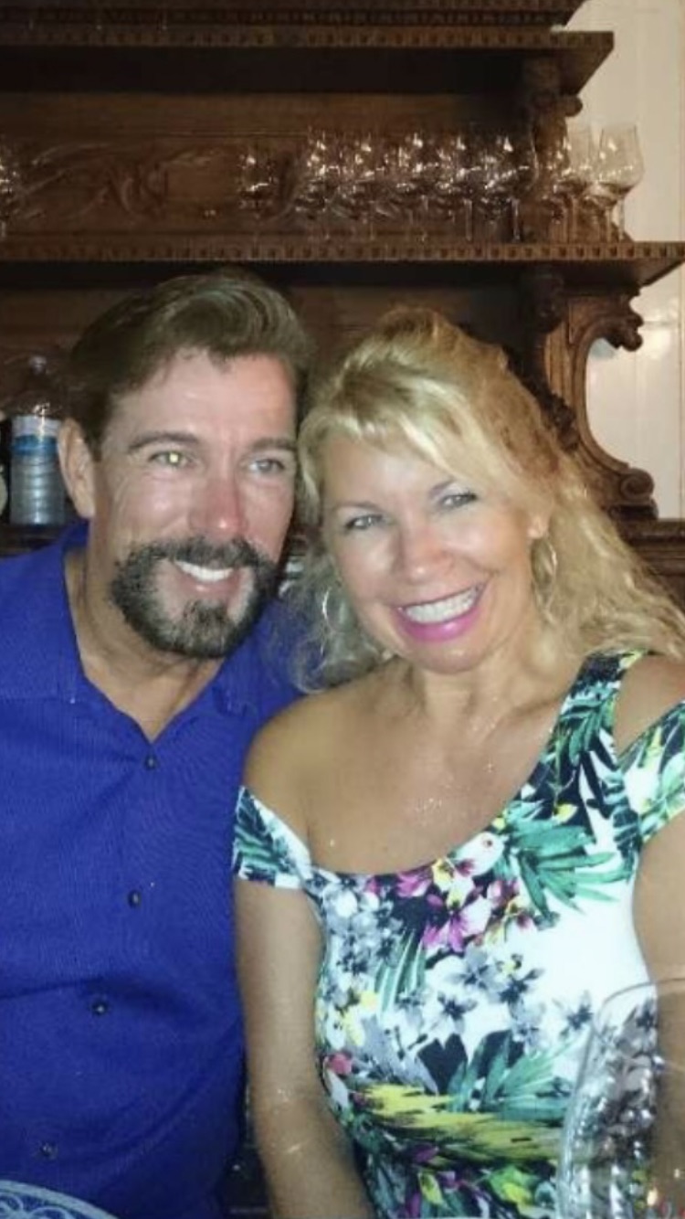 6d7686da-e49e-4d7d-8e06-94c3d7fae928