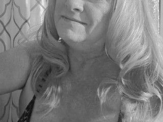 AirBrush_20230311113734