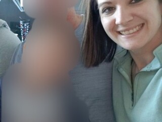 38B5FFF7-86AA-414B-817D-4E279EDC5D40