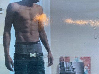 B34A7CDD-FB1B-4090-A19A-4DA8B4E20031