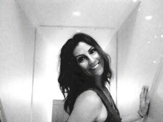 37410EF7-5529-44B1-A151-5871D9BC89E8