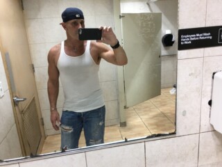 708C083E-96C3-44EE-8E12-AEF87F27AEFD