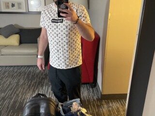 30294141-4886-405A-B8E5-63E5DA78EDF0